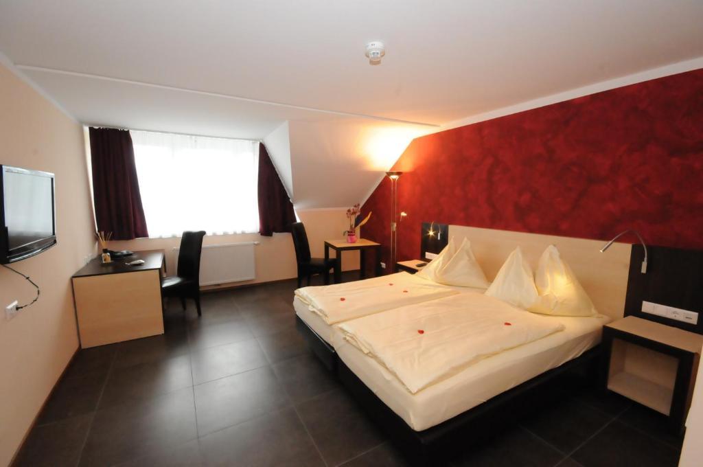 Gasthof Bacher Villach Bagian luar foto